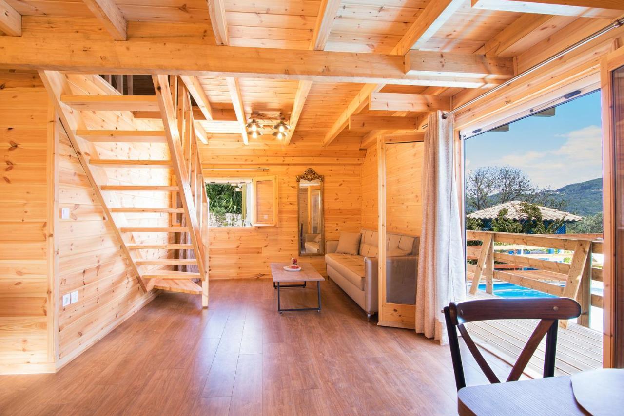 Romantic Tree House Kato Pavliana 외부 사진